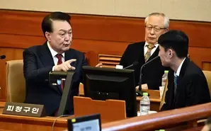South Korea: Yoon Confirms Troop Deployment to Election Commission Amid Martial Law