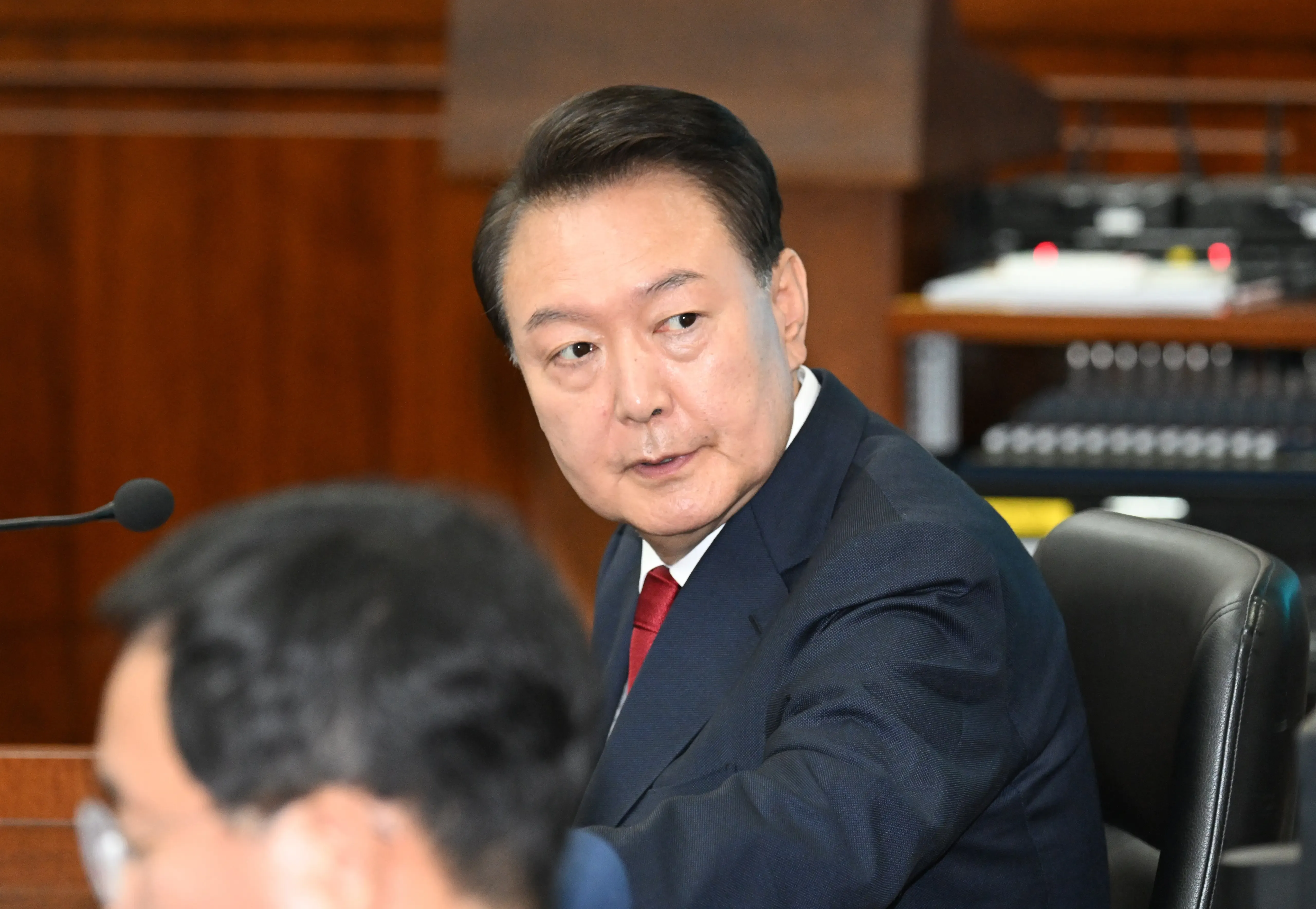 South Korea: Yoon Participates in Second Insurrection Trial Hearing Under Press Spotlight
