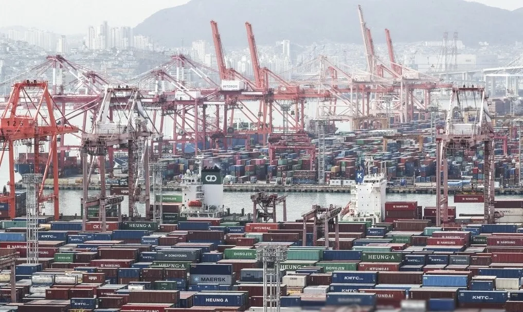 Increasing Risks for South Korean Economy Amid Global Trade Tensions