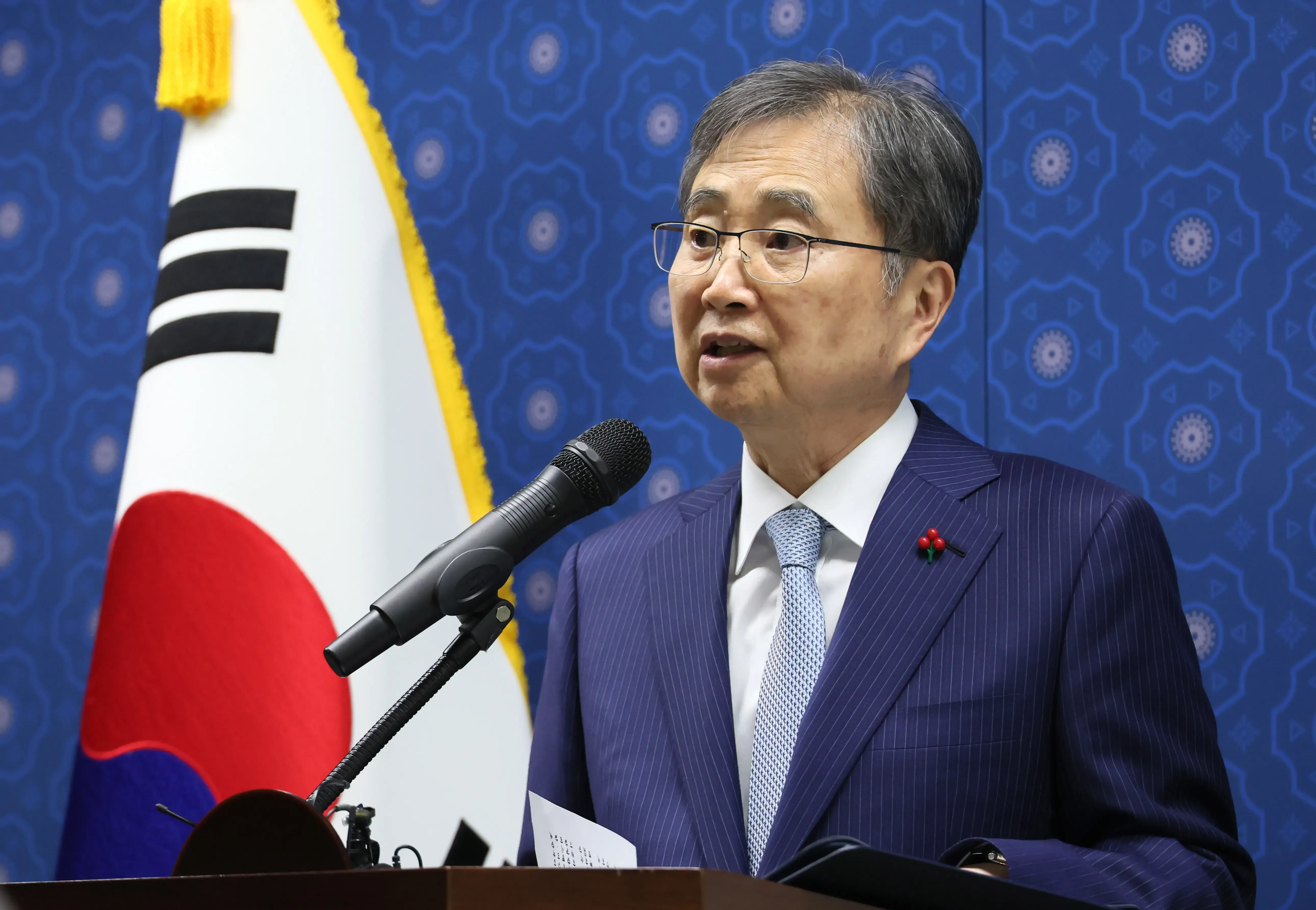 How Will South Korea's FM Revamp Overseas Missions for Enhanced Diplomacy?