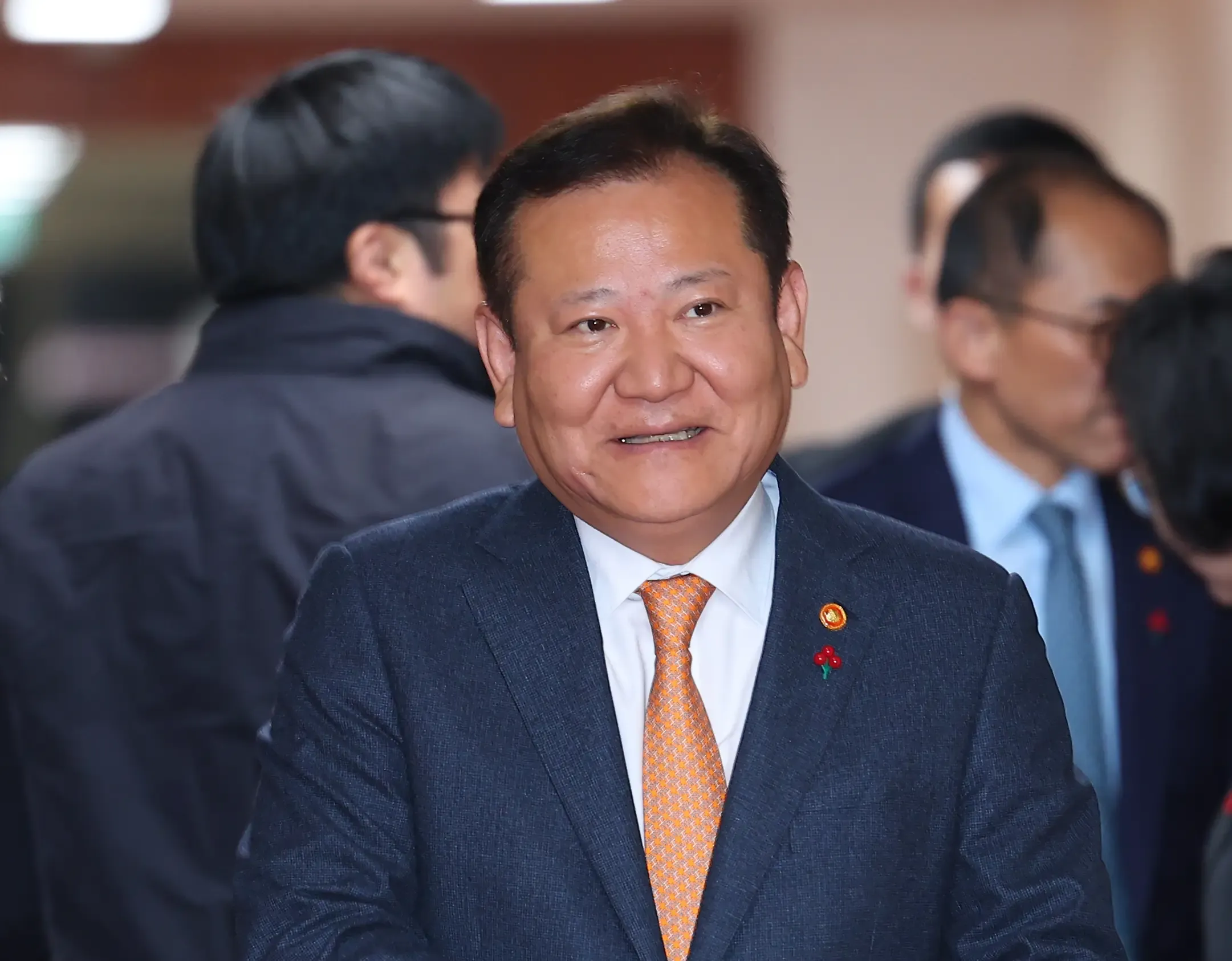 South Korean Interior Minister Lee Sang-min Resigns Amid Martial Law Crisis