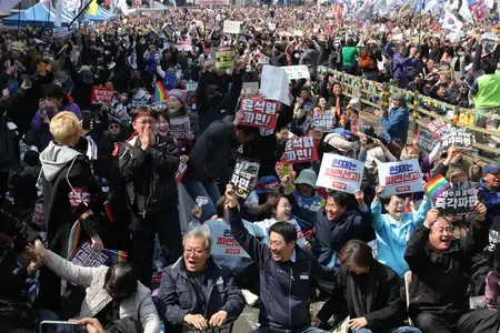 Democratic Party of South Korea Celebrates Constitutional Court's Ruling Against Yoon