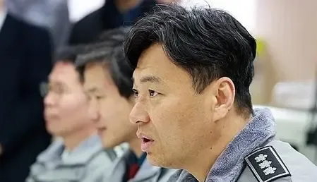 How is South Korean police ensuring security for presidential candidates?