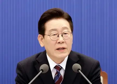 South Korean President Lee Commits to Strengthening Relations with North Korea
