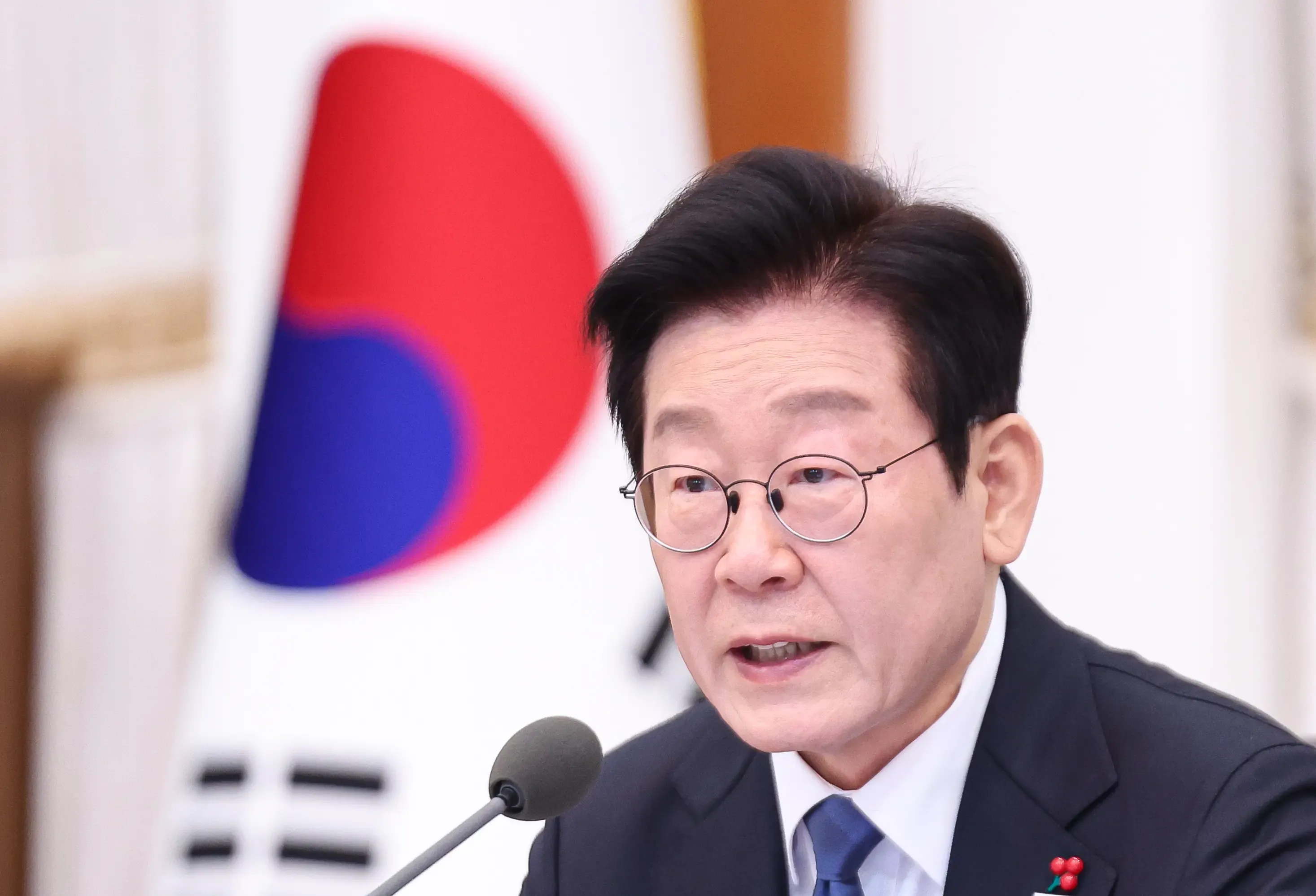 Will South Korean Prez be an Active Supporter in North Korea-US Talks This Year?