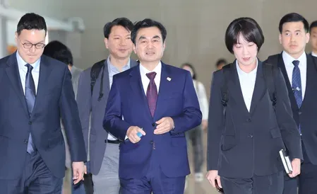 South Korea Defence Minister heads to Shangri-La Dialogue 2025 in Singapore