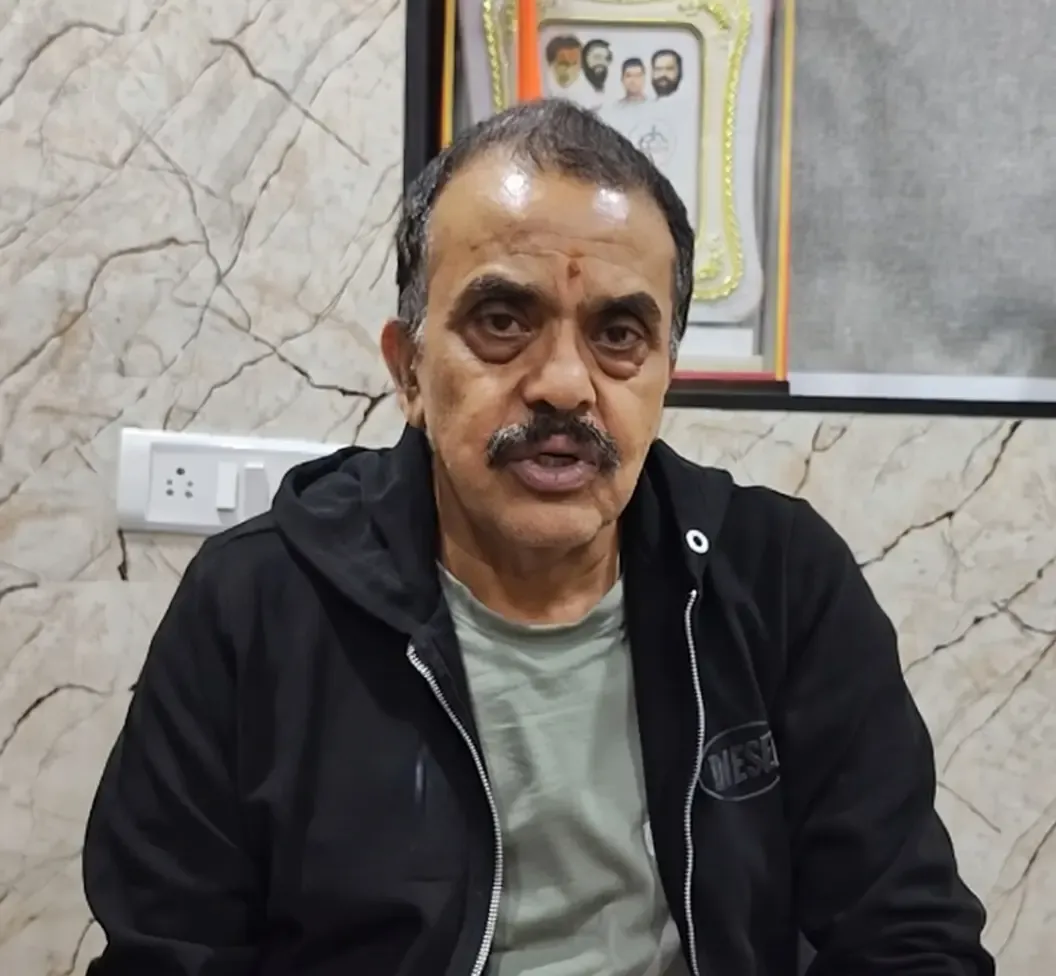 क्या सपा नेता का 'यादव हैं पर हिंदू नहीं' वाला बयान देश को तोड़ने वाला है?