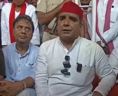 सपा सांसद धर्मेंद्र यादव ने वीर अब्दुल हमीद को दी श्रद्धांजलि 