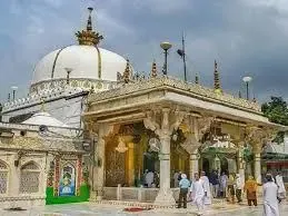 Special Prayers for Saif Ali Khan at Ajmer Sharif Dargah