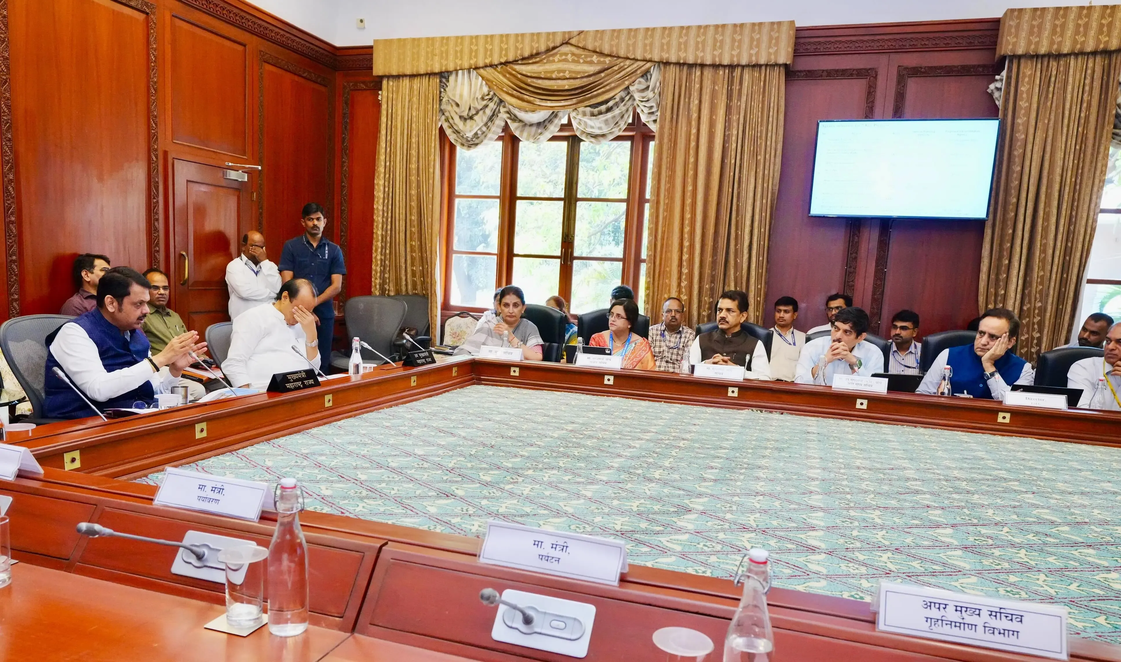 Accelerate Growth Hub Project Implementation: Maha CM