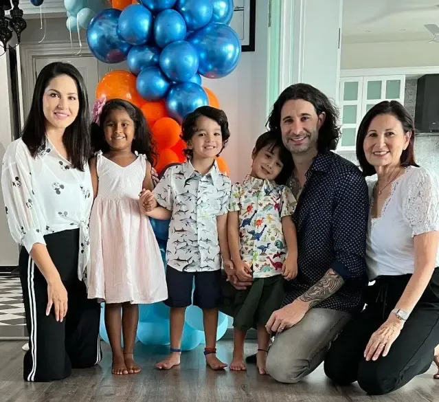 क्या 'स्प्लिट्सविला' के सेट पर बड़े हुए सनी लियोनी के तीनों बच्चे?