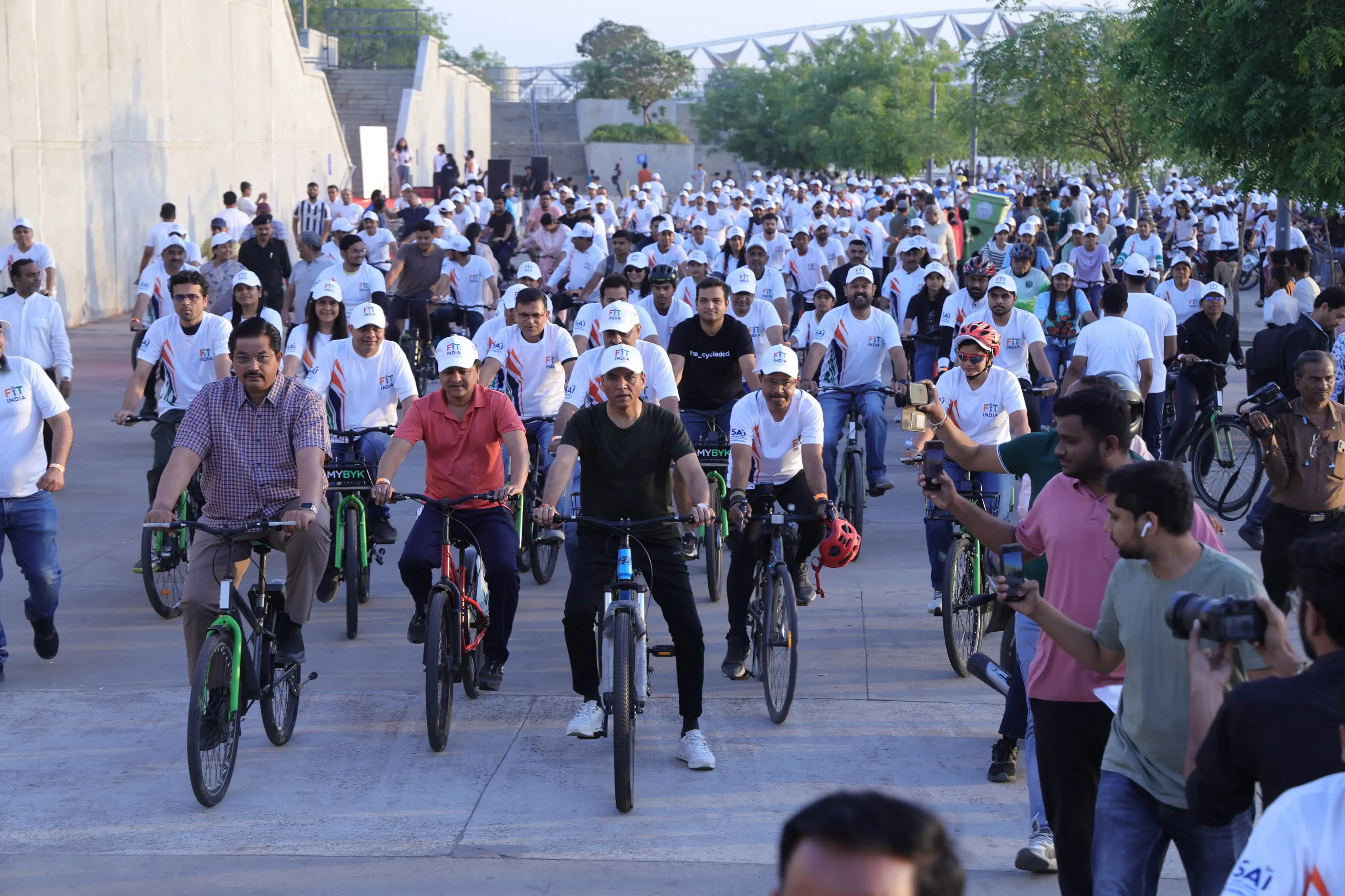 Union Minister Mandaviya Champions 'Fit India Sundays on Cycle' in Ahmedabad