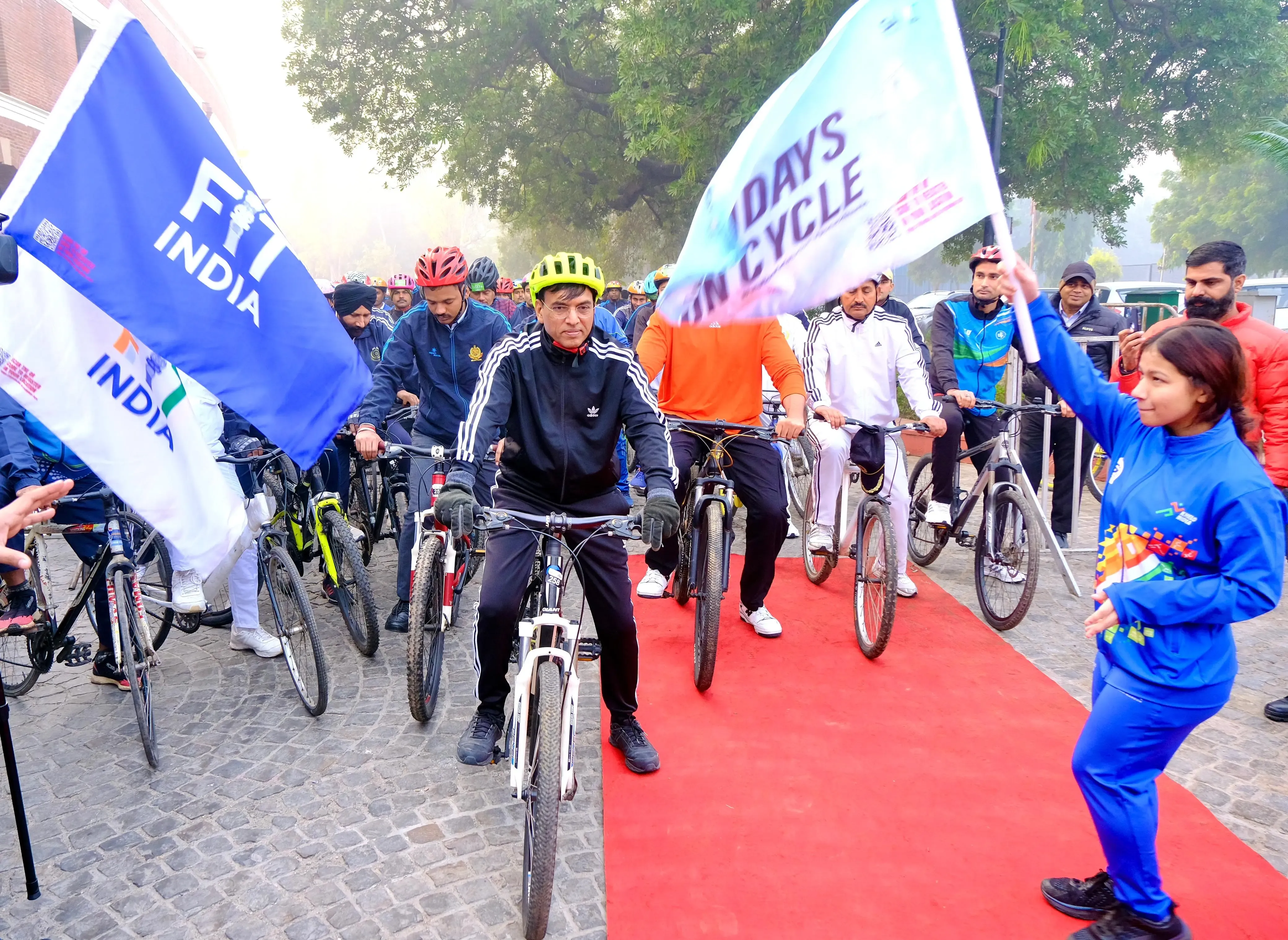 Union Sports Minister Launches the 'Fit India Sundays on Cycle' Campaign