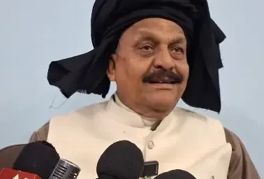 Why did SP’s Afzal Ansari criticise UP minister Daya Shankar Singh over Sengar bail remarks?