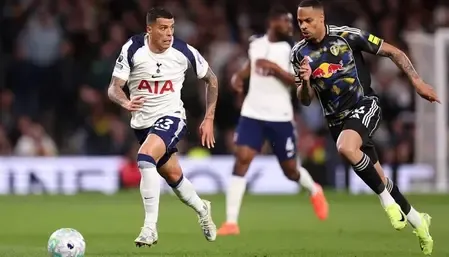 Spurs edge closer to safety with 1-1 draw at Leeds, Kinsky's late save crucial