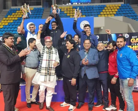 Who Claimed Gold at the Sr National Wrestling Championship?