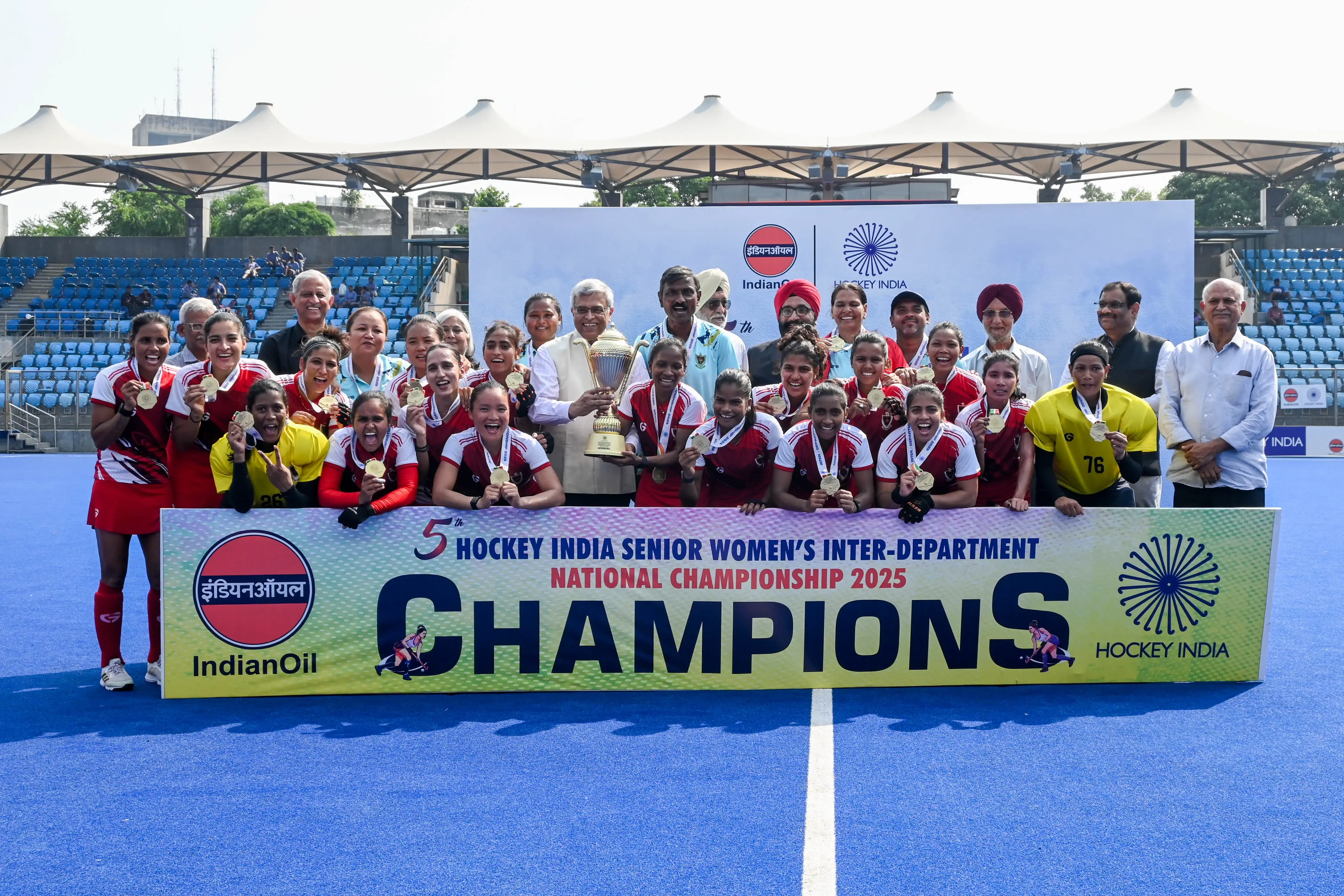 Did the Railways Sports Promotion Board claim the championship in the Senior Women Inter-Department National Hockey?