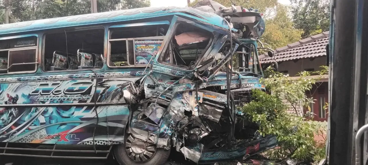 Sri Lanka: More than 35 Hospitalized Following Bus Crash