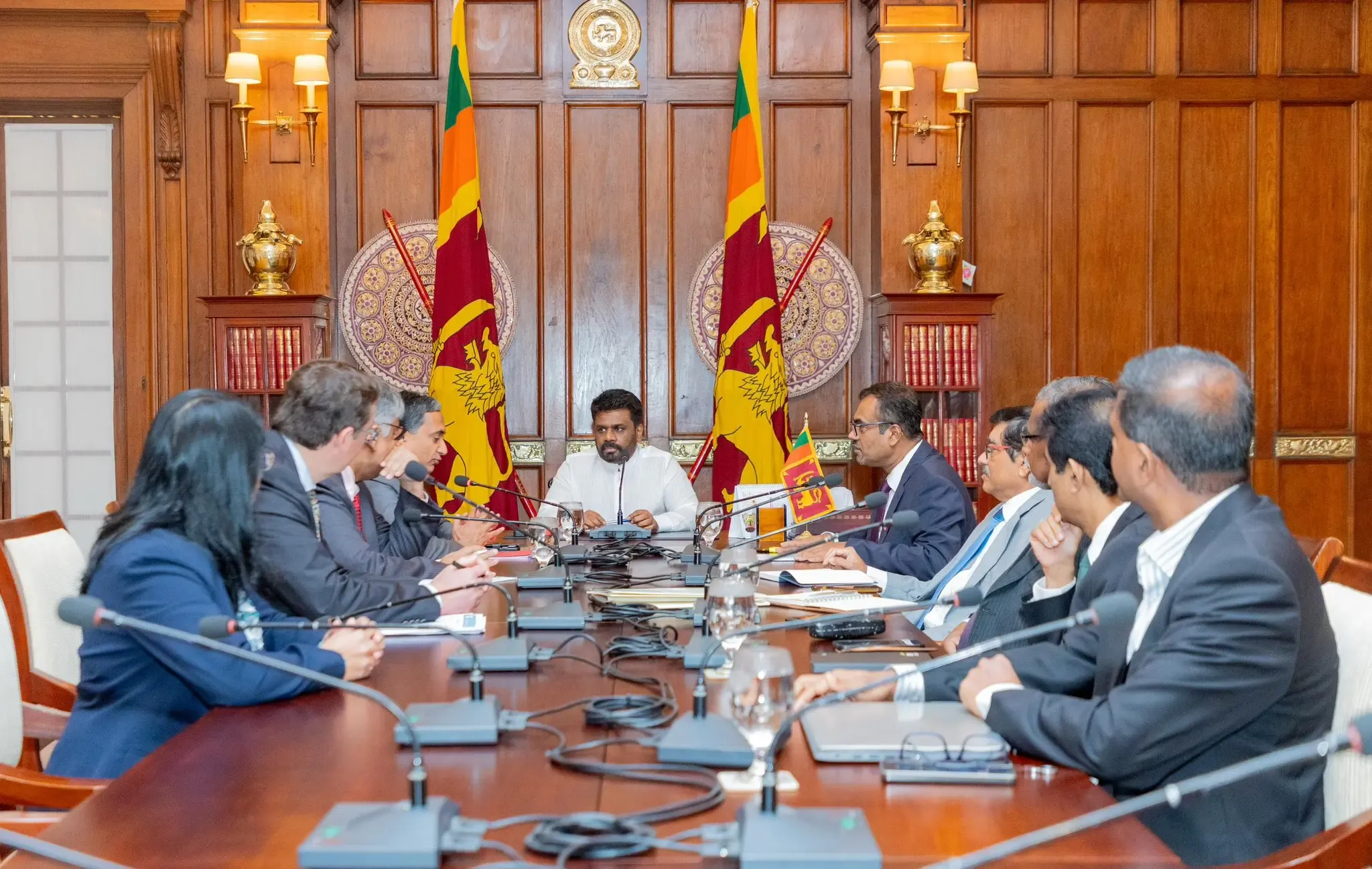 Sri Lankan President Enforces Restrictions on Staff and Vehicle Expenses