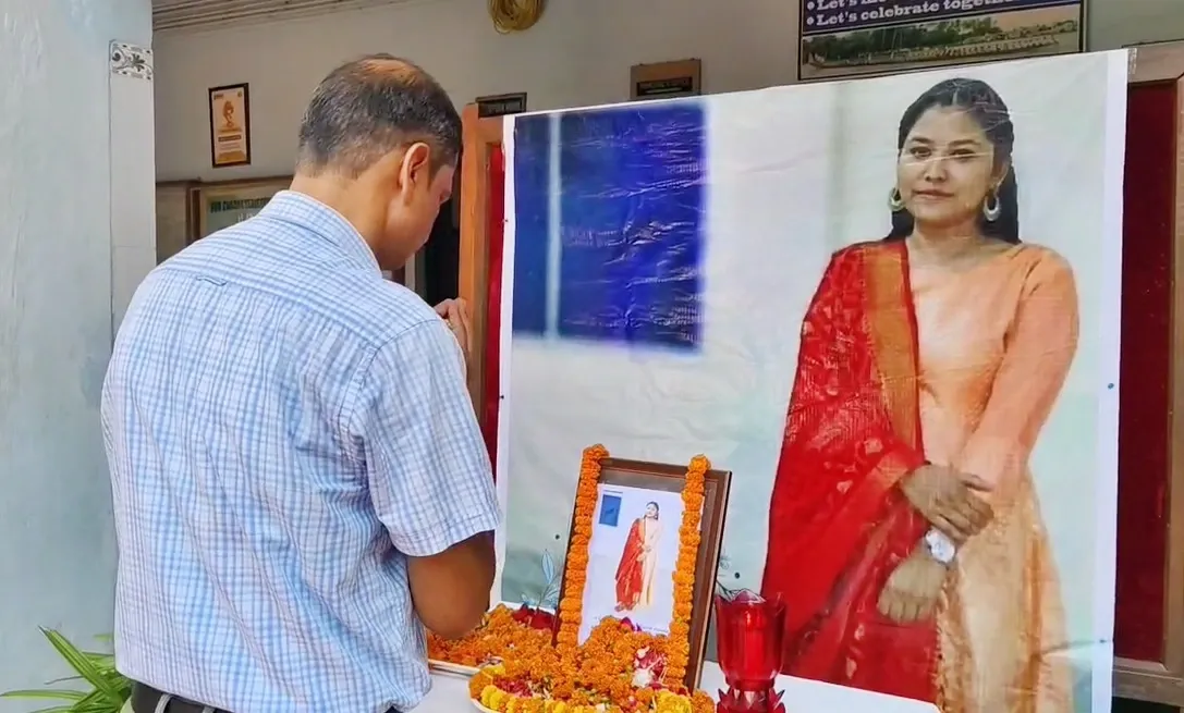 Why Did St Xavier’s College, Patna Hold a Condolence Meet for Alumna Manisha Thapa, Victim of the Air India Crash?