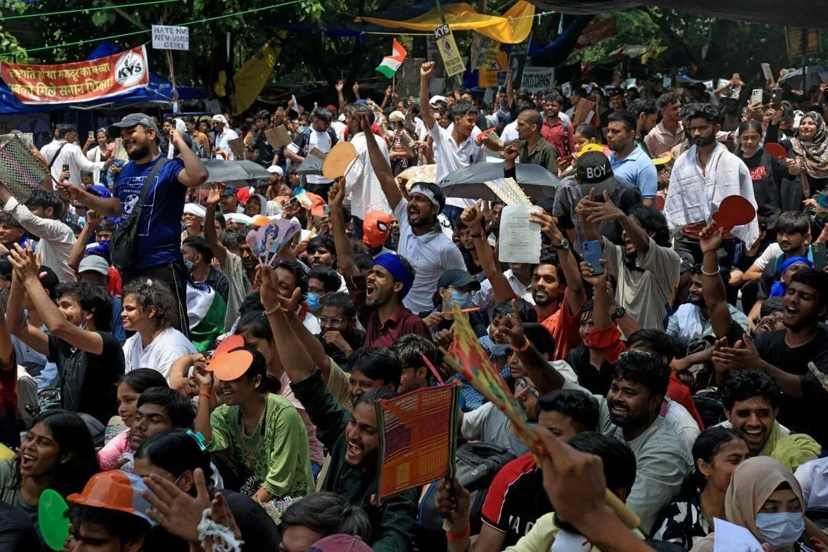 Stalin Hails Youth Anti-NEET Protests, Vows Abolition