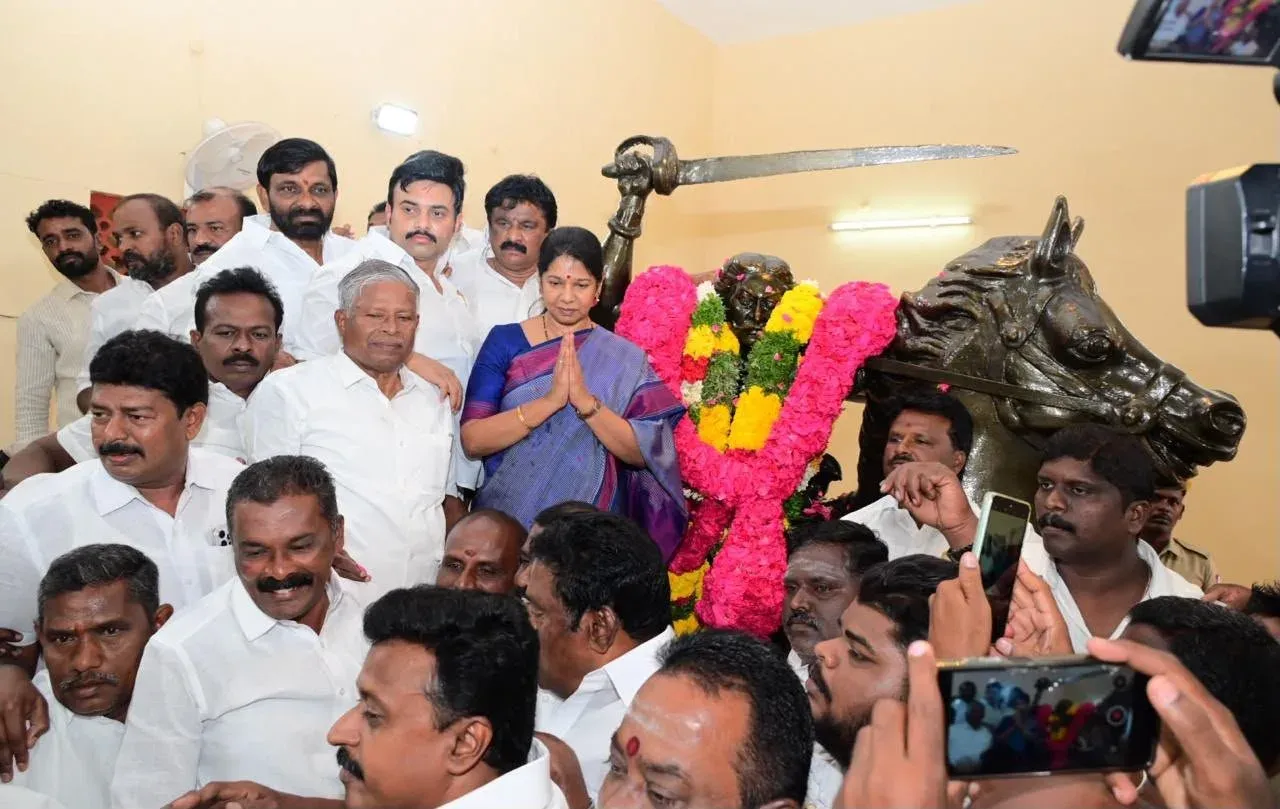Stalin pays tribute to Ondiveeran, Tamil anti-colonial warrior