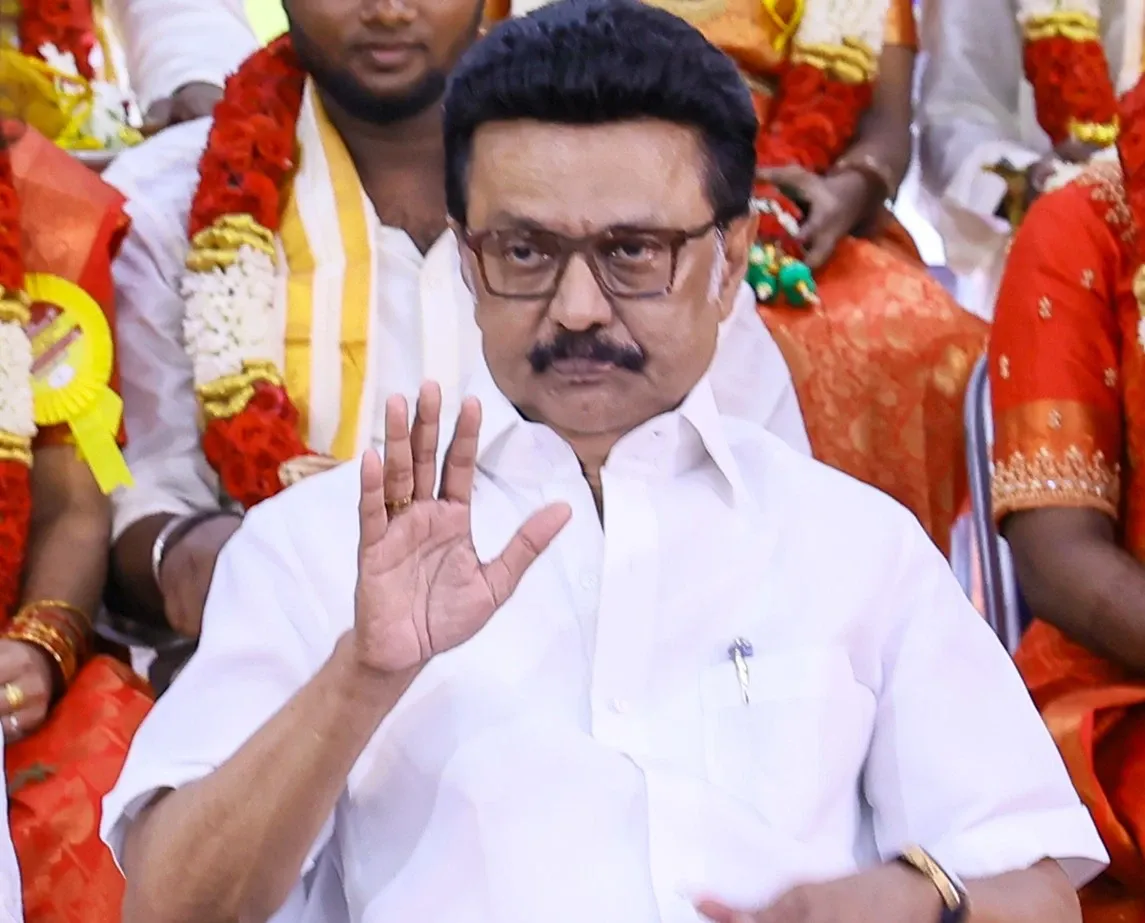 How is Stalin Addressing the Kamarajar Controversy?