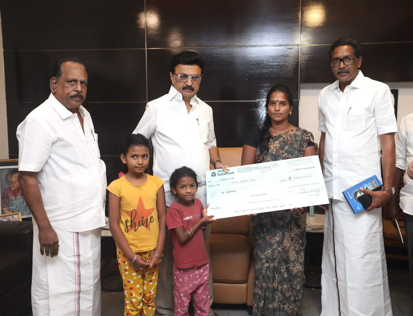Stalin vows DMK support for cadre families, urges road safety