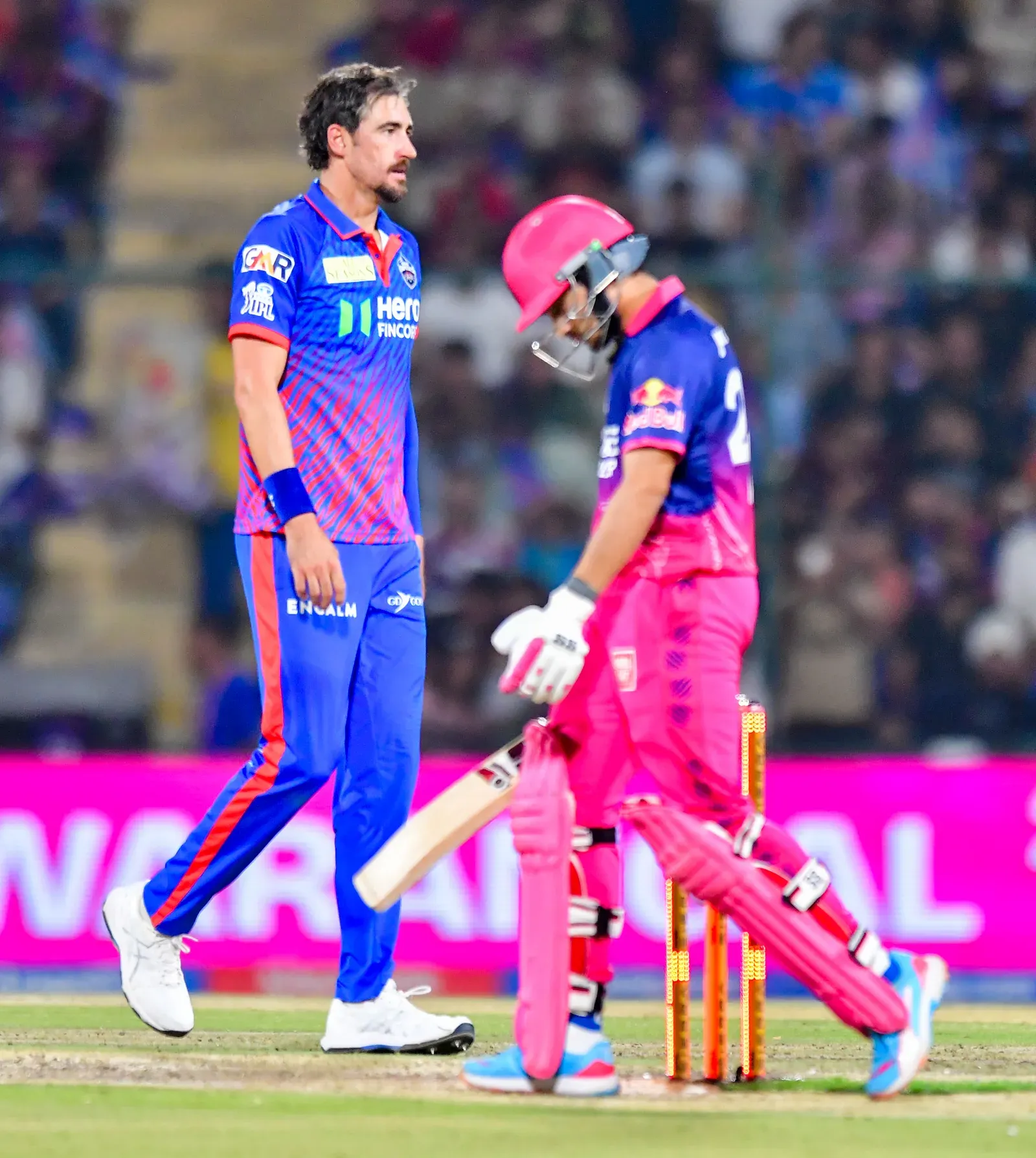 मिचेल स्टार्क के 15वें ओवर ने पलटा मैच, राठौर बोले — 20 रन कम बनाए राजस्थान ने