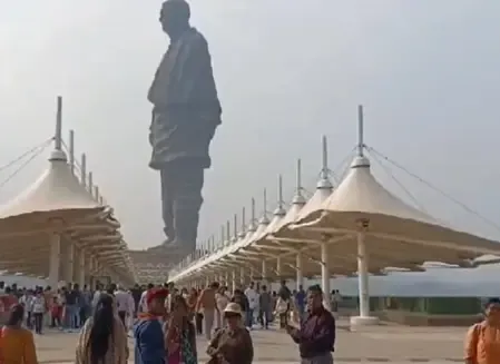 स्टैच्यू ऑफ यूनिटी ने ध्यान खींचा, साल के आखिरी दिन 60 हजार से ज्यादा पर्यटक पहुंचे 