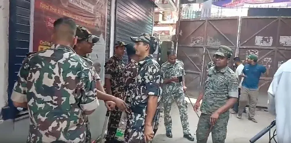 Stone-pelting, firing reported near Khan Sir's Patna coaching centre; probe on