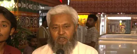 Umrah Pilgrims Safely Return to Ahmedabad, Families Express Gratitude to Government