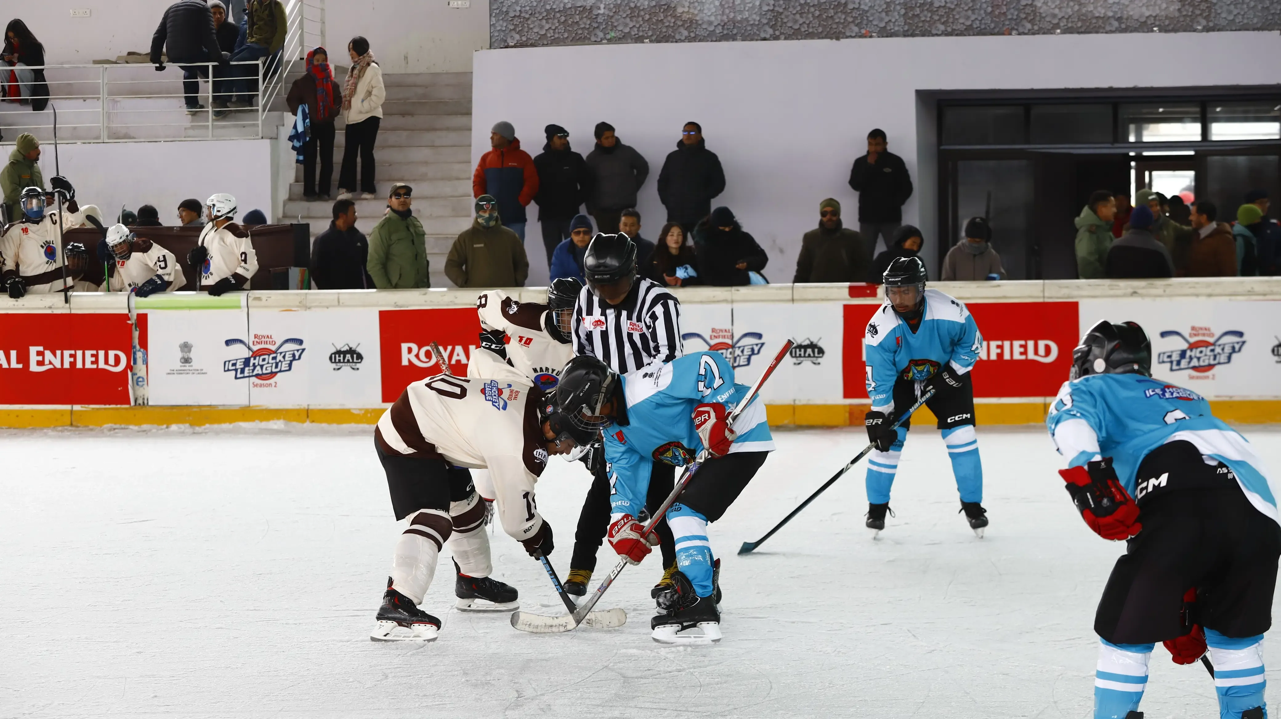 Impressive Debut for Changla Blasters and Sham Wolves in Ice Hockey League Season 2