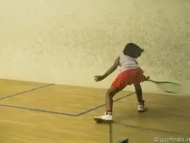 How Did Local Girl Barisha Begum Create a Flutter in National Squash?