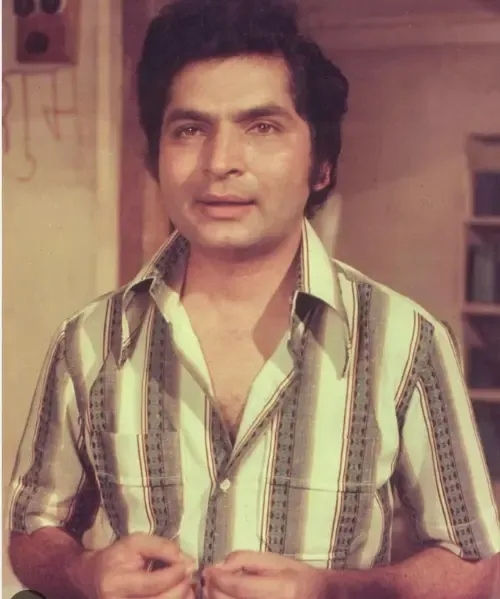 Did Subhash Ghai Just Lose a Legendary Classmate, Asrani?