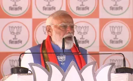 PM Modi Praises Unprecedented Public Support in Bengal Rallies