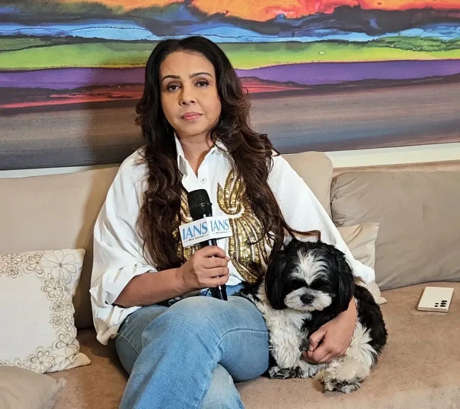 Suchitra Krishnamoorthi Explains Her Recent Awkwardness Discussing Shah Rukh Khan