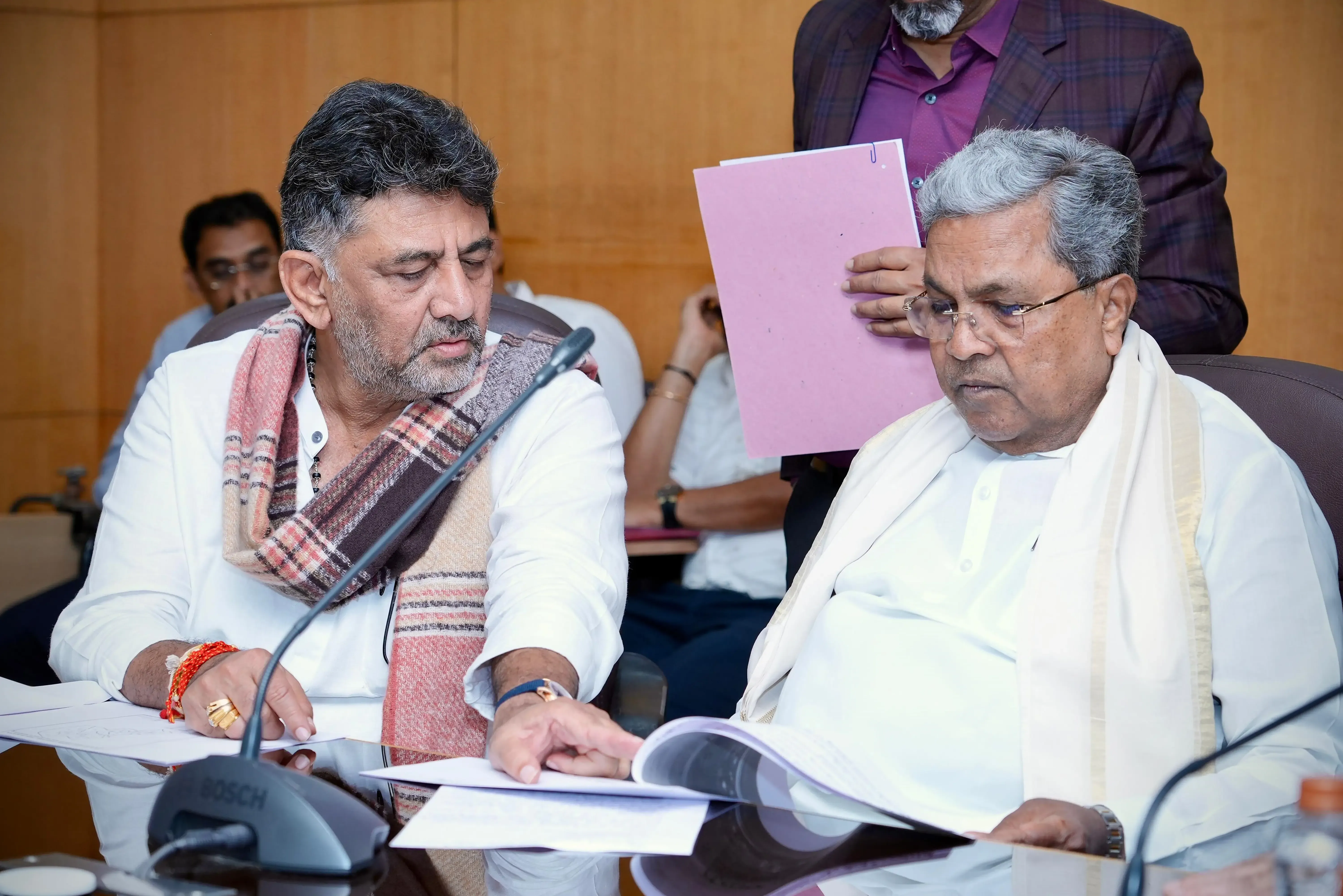 Did Karnataka CM Siddaramaiah Just Call Out Union Minister Joshi Over Ethanol Allocation?