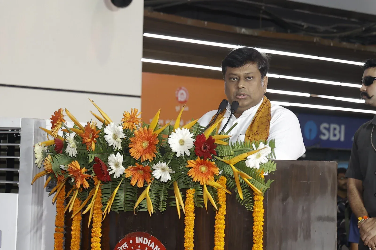 Why Did Sukanta Majumdar Encounter Protests at Dum Dum Station?