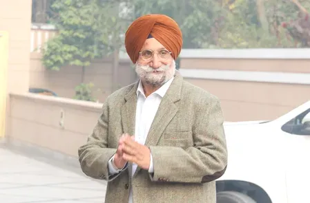 Randhawa-Amit Shah meet sparks Congress row; Gehlot, Dotasra back Punjab MP