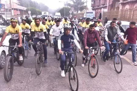 'संडे ऑन साइकिल' का 57वां एडिशन, डॉ. मांडविया ने गोंडल से फिट इंडिया विजन को आगे बढ़ाया
