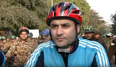 'संडे ऑन साइकिल' के 58वें संस्करण का दिल्ली में आयोजन, पहली बार मतदाता बने युवाओं ने लिया भाग 