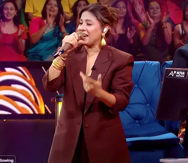KBC में सुनिधि चौहान का खुलासा: तबस्सुम ने मुंबई बुलाया, कल्याणजी से मिलवाया — यहीं से बदली किस्मत