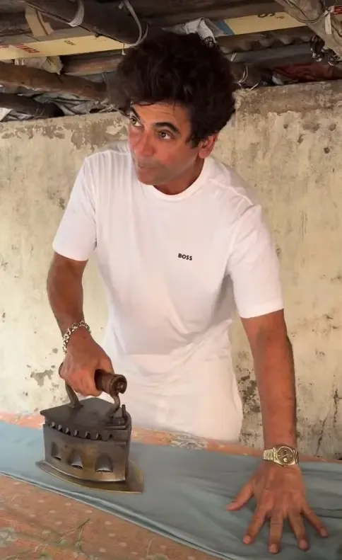 Sunil Grover Embraces His Roots as a Presswala with a Heartwarming Video