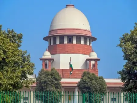 सुप्रीम कोर्ट ने सीएक्यूएम की रिपोर्ट पर लिया संज्ञान, दीर्घकालिक उपायों को लागू कर चार सप्ताह में मांगा जवाब