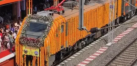 क्या सूरत और बरहामपुर के बीच अमृत भारत एक्सप्रेस से यात्री खुश हैं?