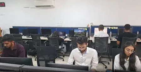 सूरत की IT कंपनियों ने अपनाई WFH नीति, PM मोदी की ईंधन बचत अपील पर 70% कर्मचारी घर से करेंगे काम
