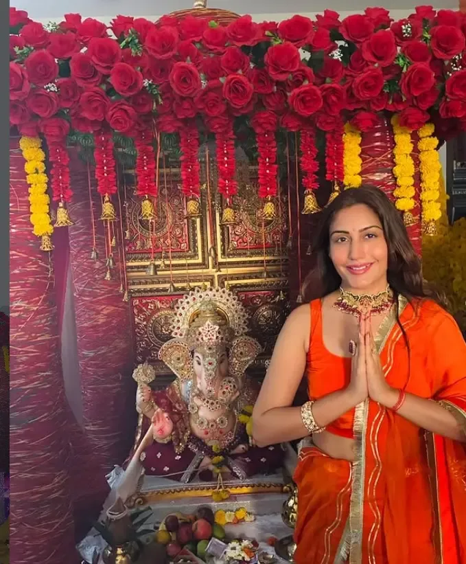 Surbhi Chandna's emotional Ganpati visarjan: glimpses from farewell celebrations