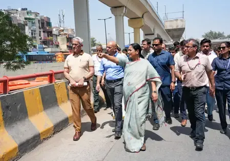 Delhi CM Rekha Gupta's Surprise Visit Highlights Project Delays in Azadpur