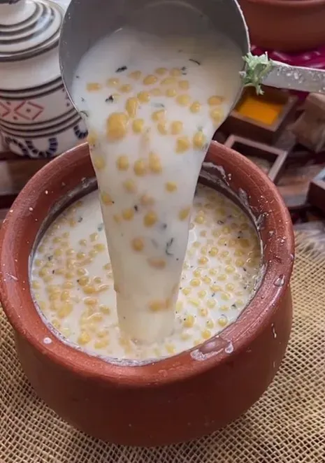 गर्मियों में दही-बूंदी रायता: ठंडक, पाचन और पोषण का सबसे आसान देसी नुस्खा